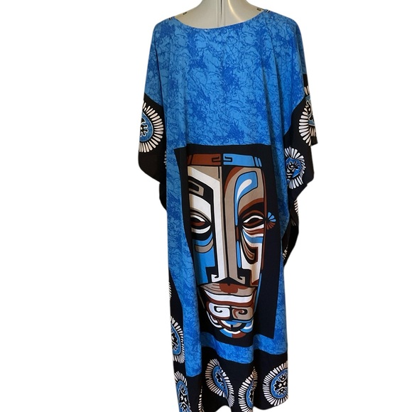 Winlar Caftan with tiki design - Picture 3 of 5